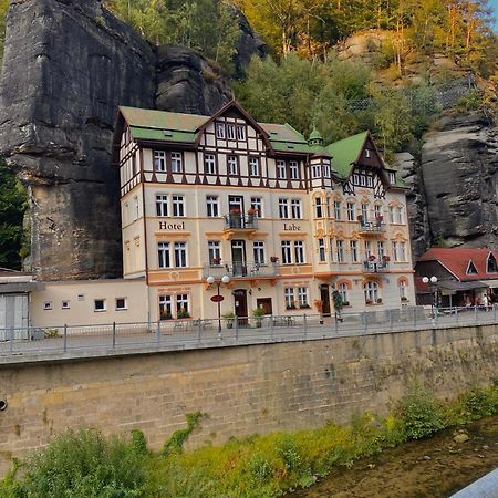Hotel Labe Hřensko Exteriör bild