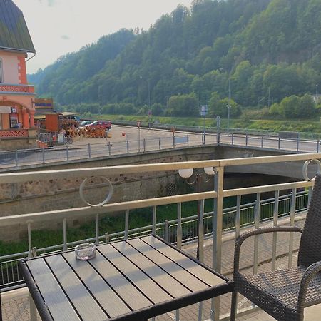 Hotel Labe Hřensko Exteriör bild