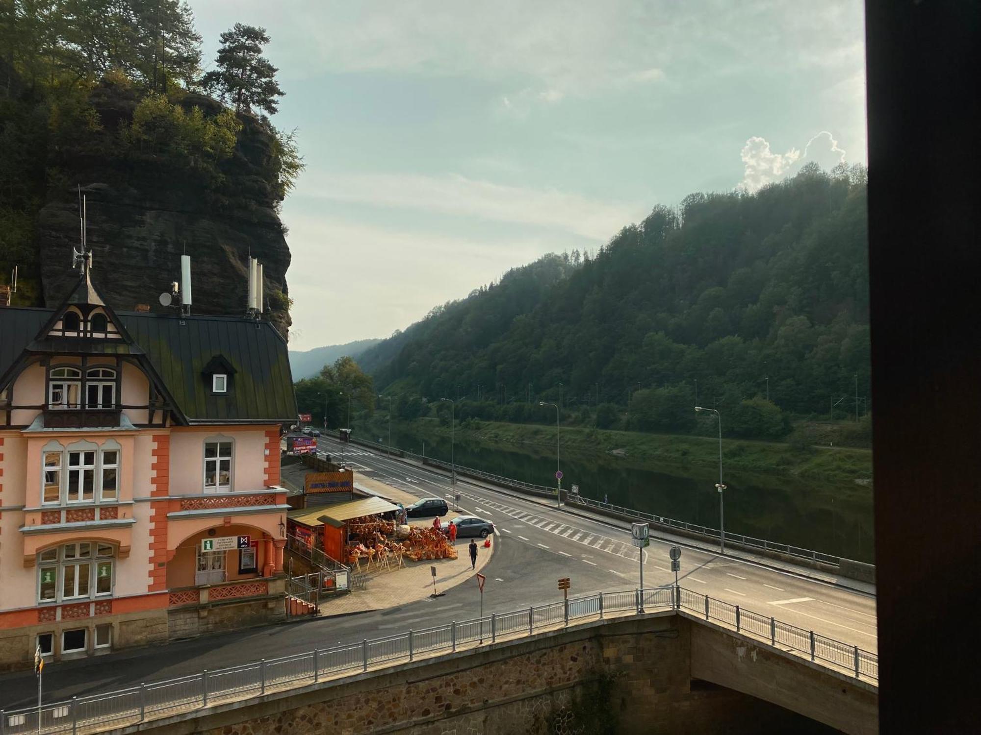 Hotel Labe Hřensko Exteriör bild