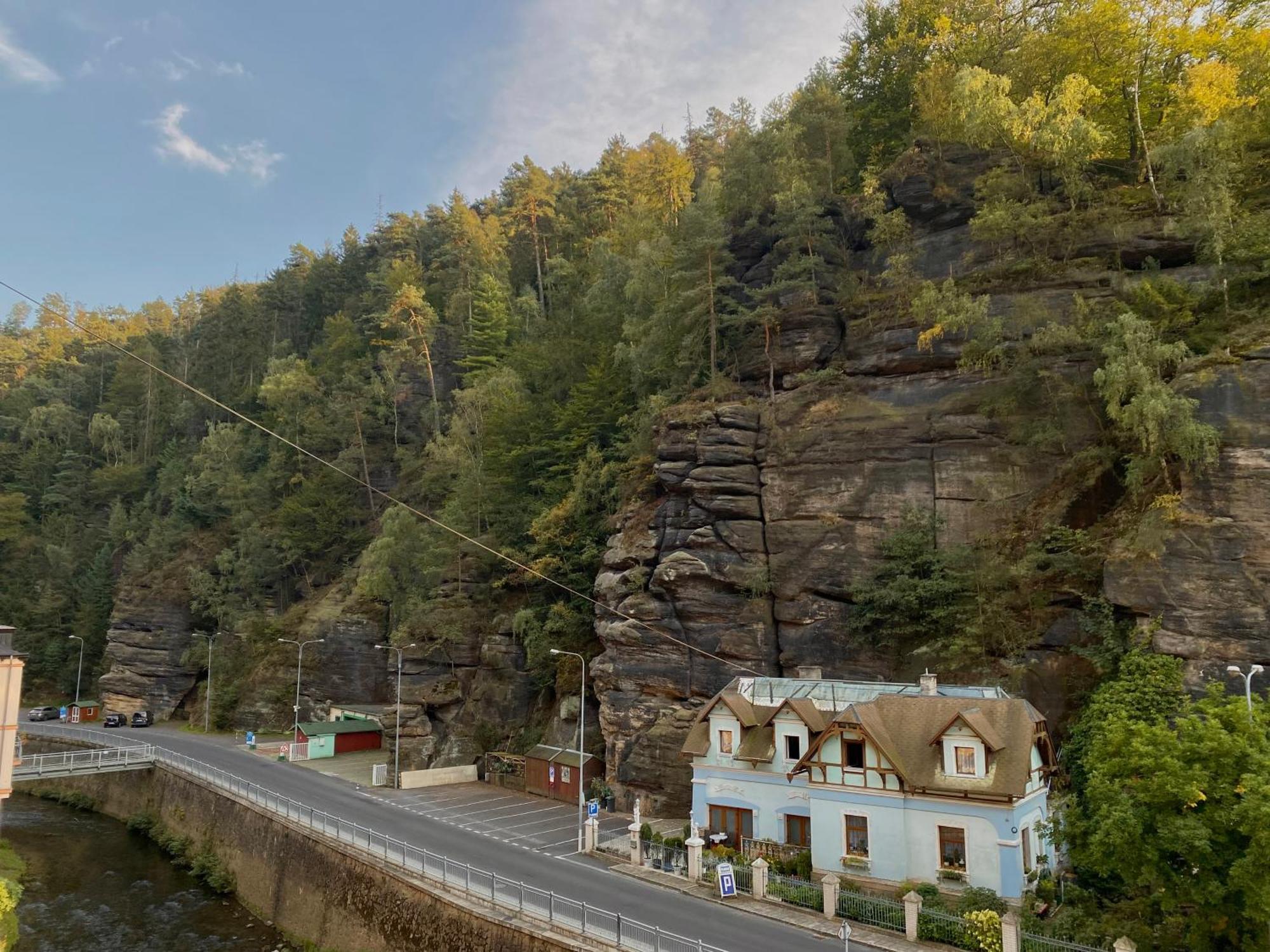 Hotel Labe Hřensko Exteriör bild